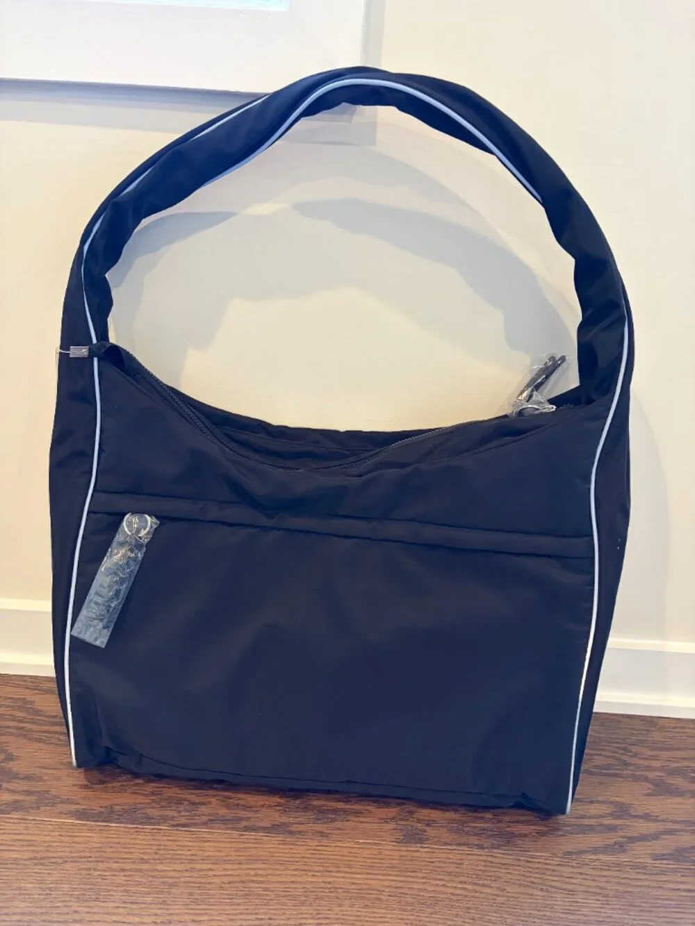 Free People Movement Tempo Puffer Carryall - NWT - Picture 5 of 5